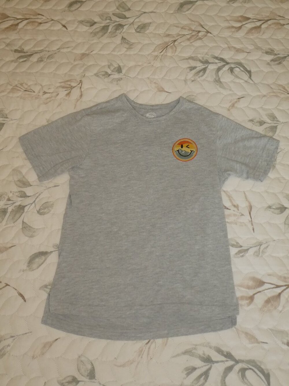 4/$20 Wonder Nation Smiley Face Kids Short Sleeve T-shirt Size Small (6-7)